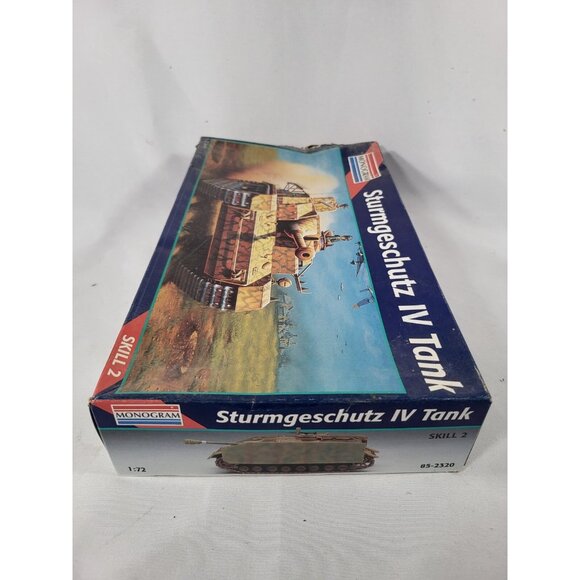 Vintage Monogram 1:72 Scale Sturmgeschutz IV Tank Model Kit, Open Box 1996 - Picture 4 of 6